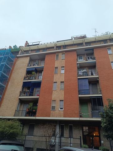 Appartamento in residenziale in Via Pompeo Cambiasi 9