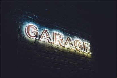 Garage/posto auto in residenziale in Via Limitanea 9 B