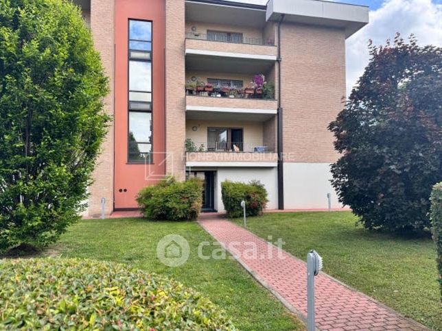Appartamento in residenziale in Strada Beneceto 13