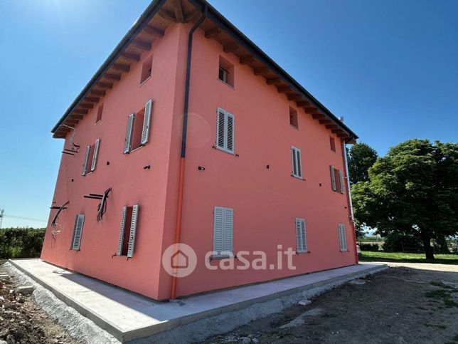 Appartamento in residenziale in Via Ernesto E Fioravante Alvisi 3