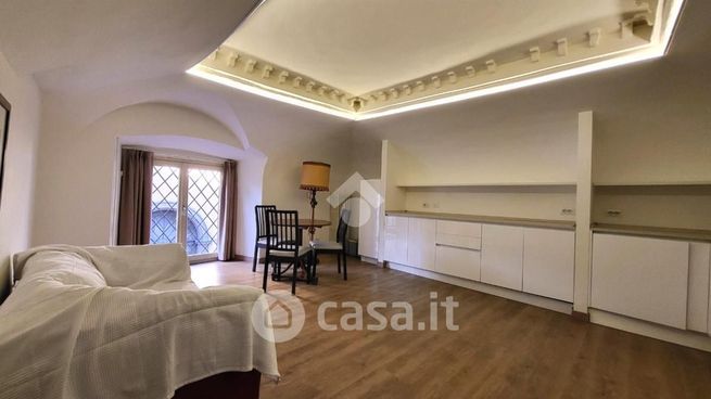 Appartamento in residenziale in Via Pignolo