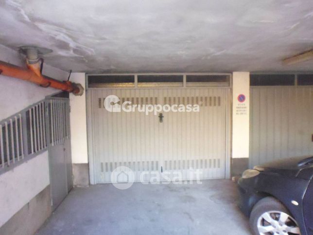 Garage/posto auto in residenziale in Via Fortezza 2