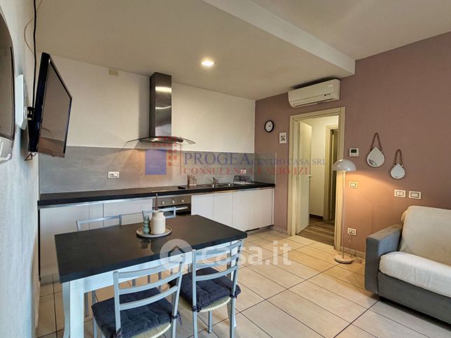 Appartamento in residenziale in Via Gasparino da Barzizza 2