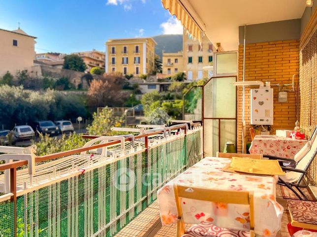 Appartamento in residenziale in Via del Castello 5