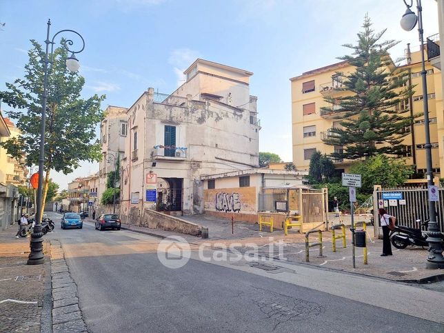 Appartamento in residenziale in Via Emanuele Gianturco 38