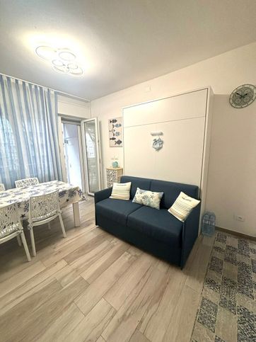 Appartamento in residenziale in Viale dei Pini