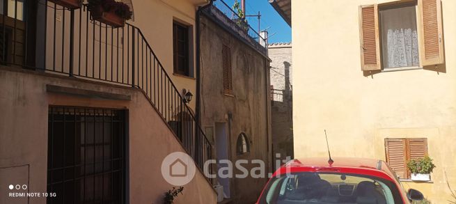 Casa bi/trifamiliare in residenziale in Vicolo della Scala