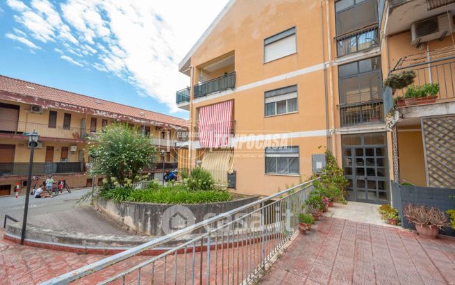 Appartamento in residenziale in Via Comunale Sperone