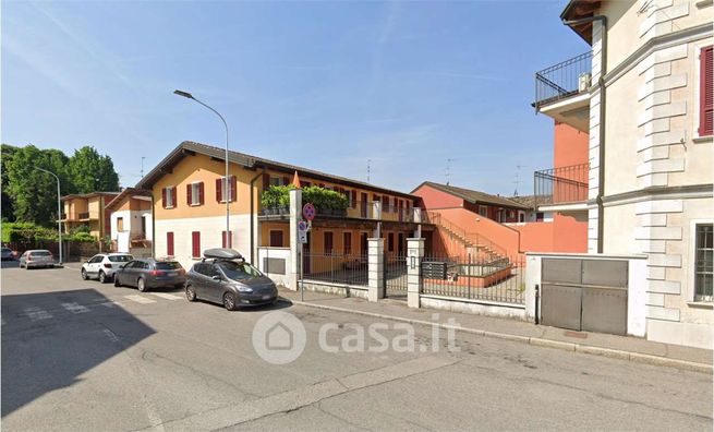 Box/posto auto in residenziale in Via dei Mille