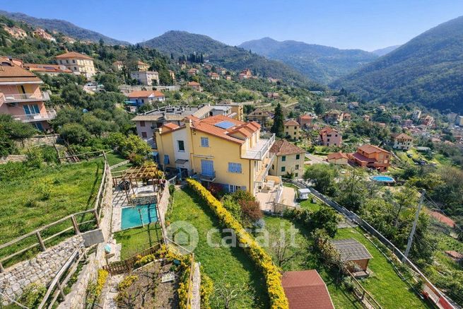 Appartamento in residenziale in Via Giovanni Trossarelli