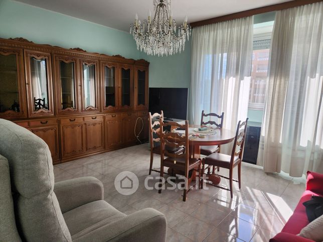 Appartamento in residenziale in Via Ugo Betti 43