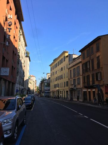 Appartamento in residenziale in Via Luigi Canonica 40