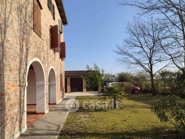 Appartamento in residenziale in Via Praello