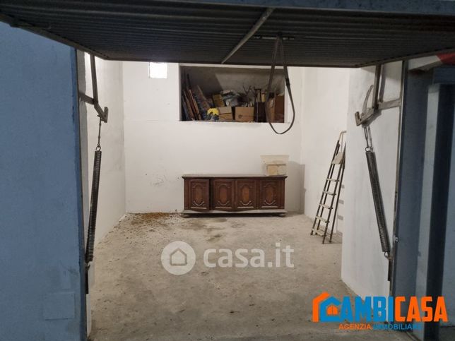 Box/posto auto in residenziale in 