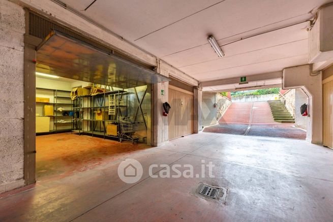Box/posto auto in residenziale in 