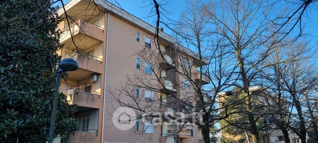 Appartamento in residenziale in Via Grenoble 17