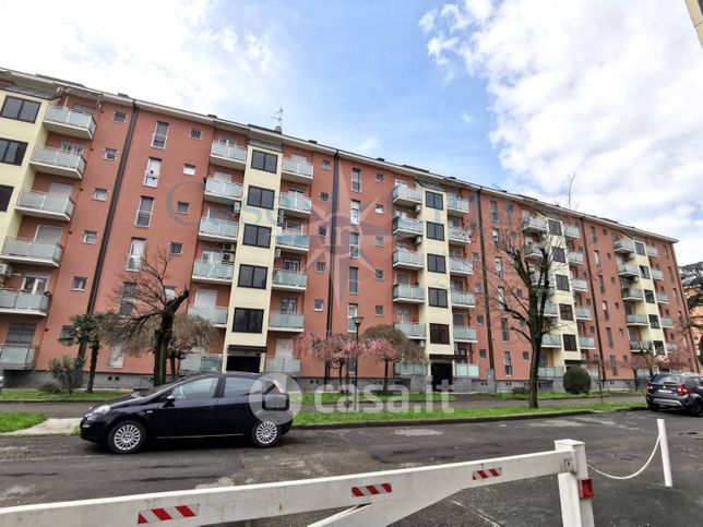 Appartamento in residenziale in Via Ugo Betti 103