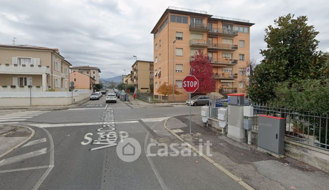 Box/posto auto in residenziale in Via Caduti del Lavoro