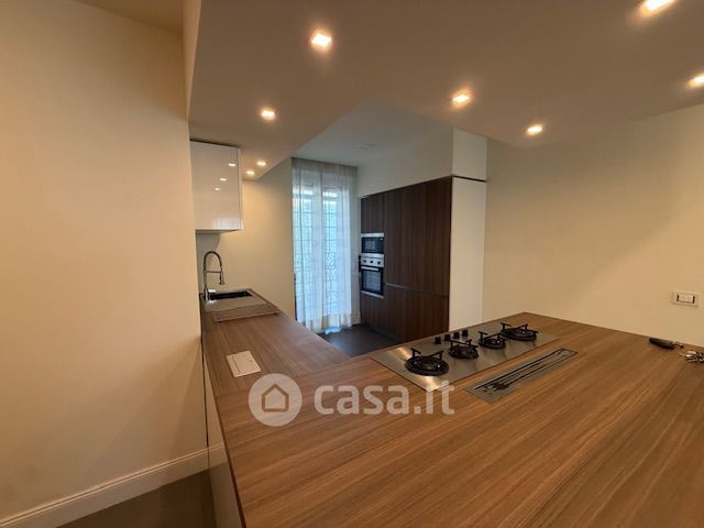 Appartamento in residenziale in Via Belluno