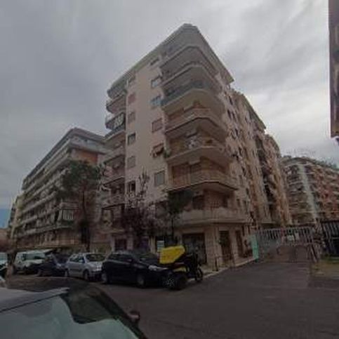 Appartamento in residenziale in Via Statilio Ottato