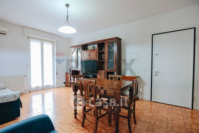 Appartamento in residenziale in Via Arnaldo da Brescia 26