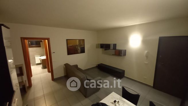 Appartamento in residenziale in Via delle Rose