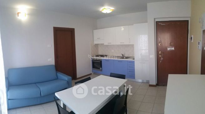Appartamento in residenziale in Via Puglie 13
