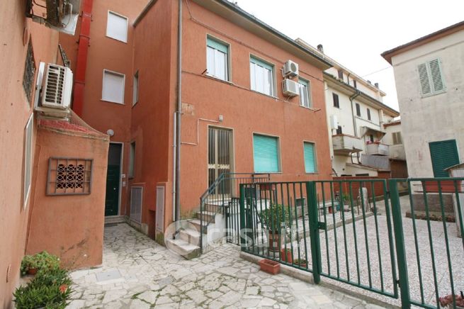 Appartamento in residenziale in Via IV Novembre 4