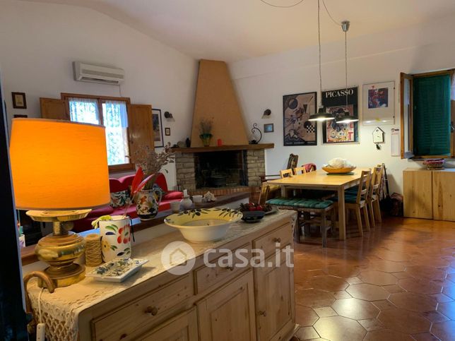 Villa in residenziale in la principessa del silenzio