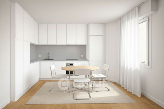 Appartamento in residenziale in Via Teodosio 102