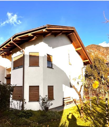 Villetta a schiera in residenziale in Settequerce