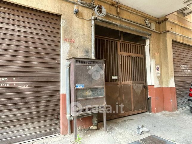 Garage/posto auto in residenziale in Via Guadagna 6