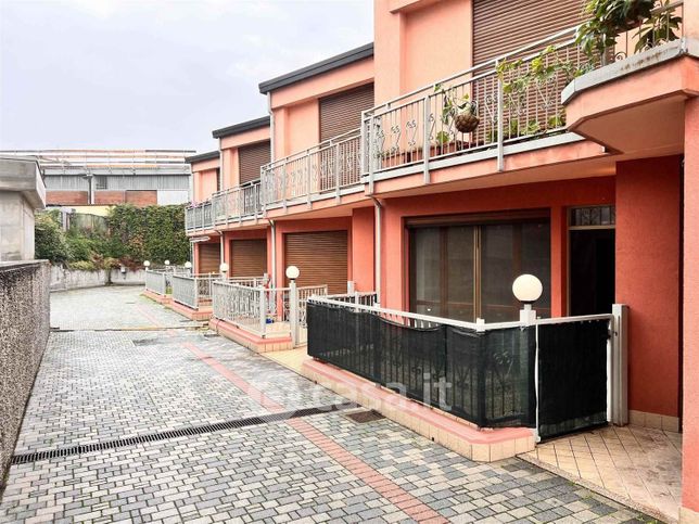 Appartamento in residenziale in Viale Isonzo 106