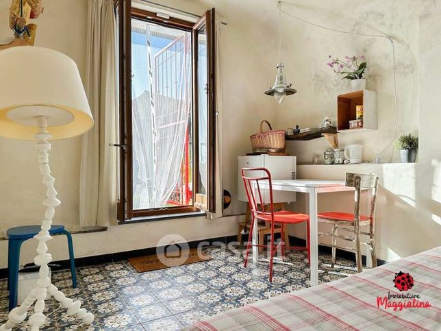Casa bi/trifamiliare in residenziale in Montalbano