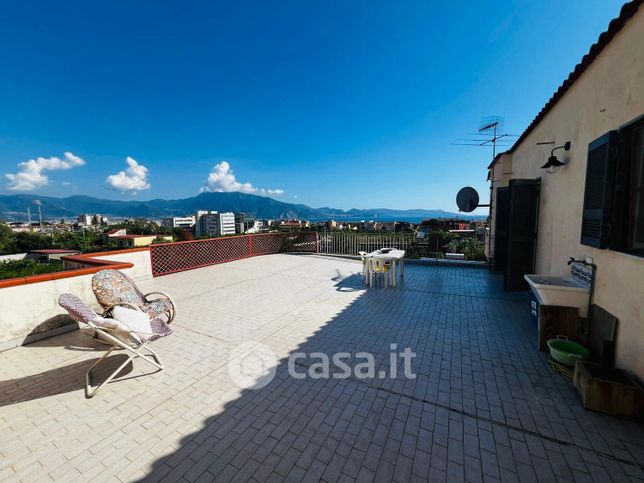Appartamento in residenziale in Via Viuli 20