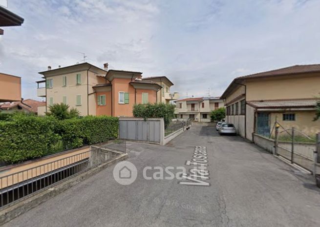 Appartamento in residenziale in Via Toscana 40