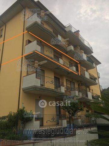 Appartamento in residenziale in Via Alessandro Volta 1