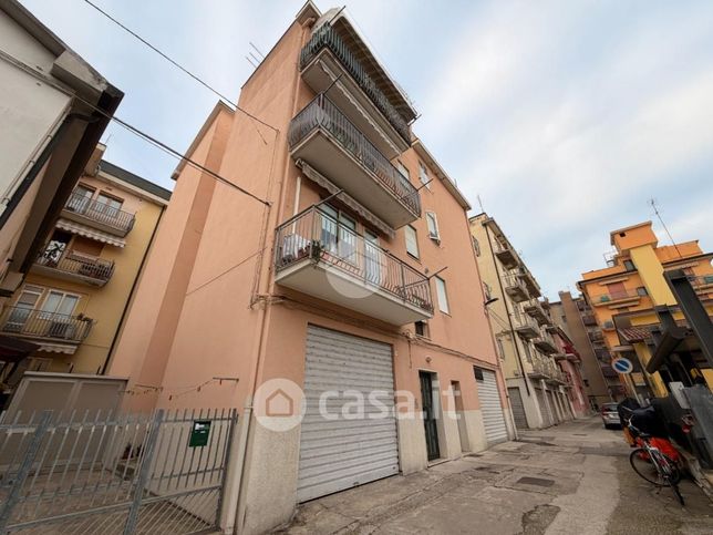 Appartamento in residenziale in Via Madreperla 16