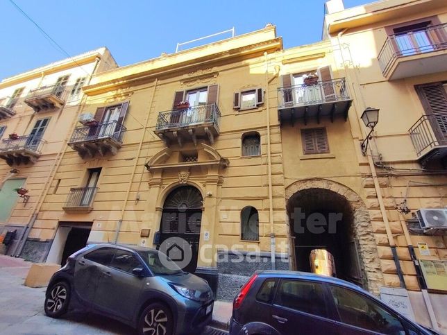 Casa indipendente in residenziale in Via Vittorio Emanuele 107