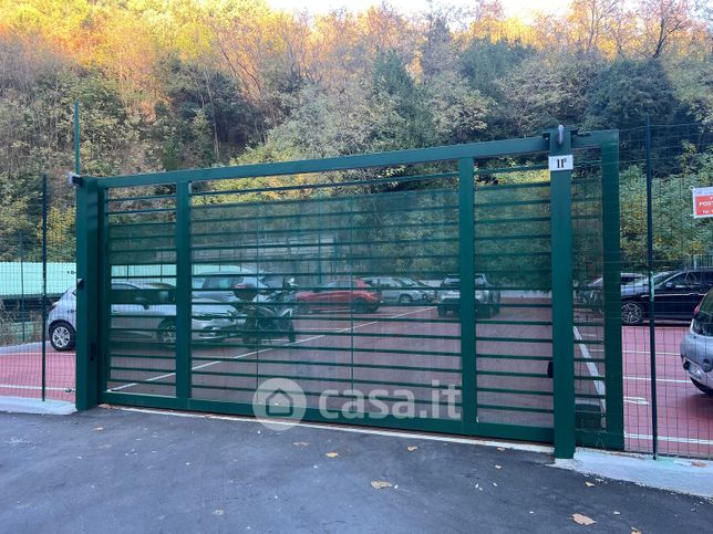 Box/posto auto in residenziale in Via Emilio Salgari