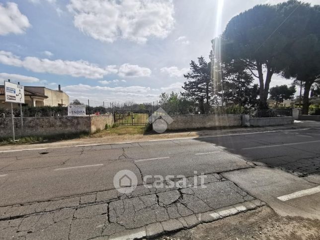 Terreno edificabile in residenziale in Strada Provinciale 17