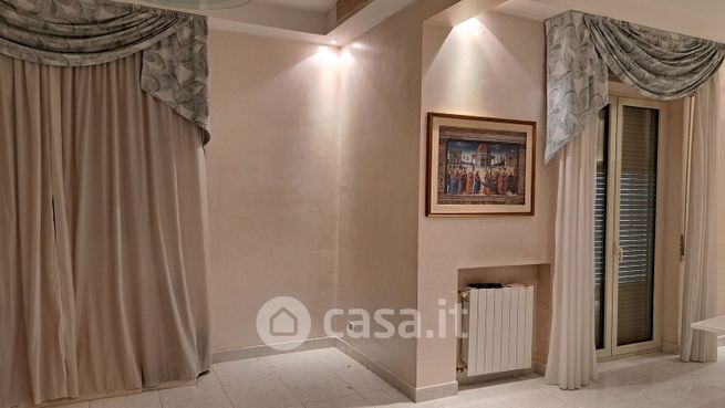 Appartamento in residenziale in Viale Mario Milazzo
