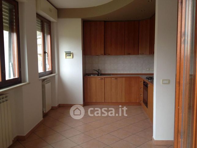 Appartamento in residenziale in Via Michelangelo 7