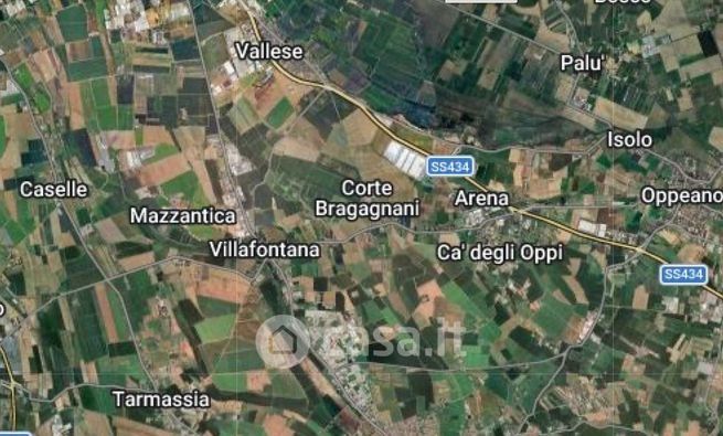 Terreno edificabile in residenziale in Via Bassa 47