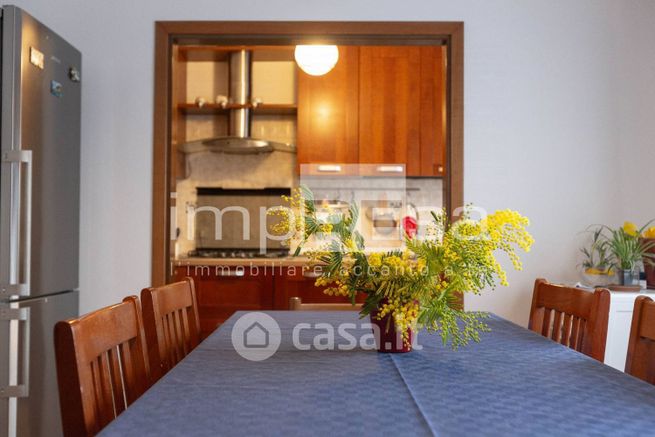 Appartamento in residenziale in Via Chiesanuova