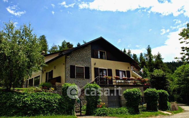 Casa indipendente in residenziale in Borgata Serremarchetto 1