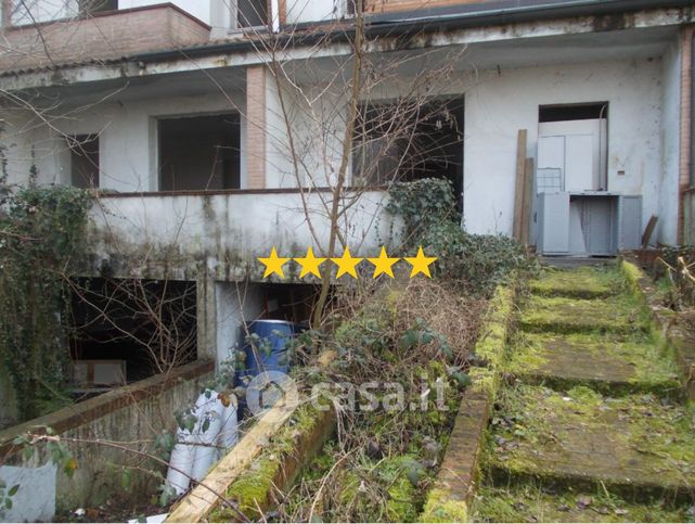 Villa in residenziale in Via della Chiesa Rossa