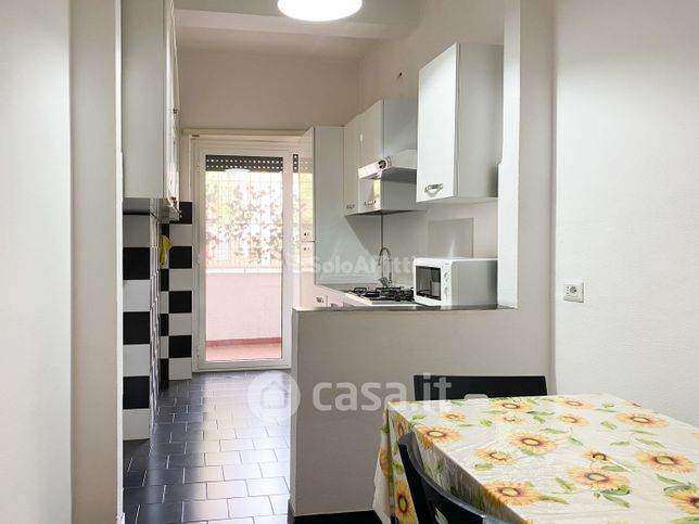 Appartamento in residenziale in Via Metastasio 31