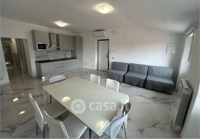 Appartamento in residenziale in Via Belvedere