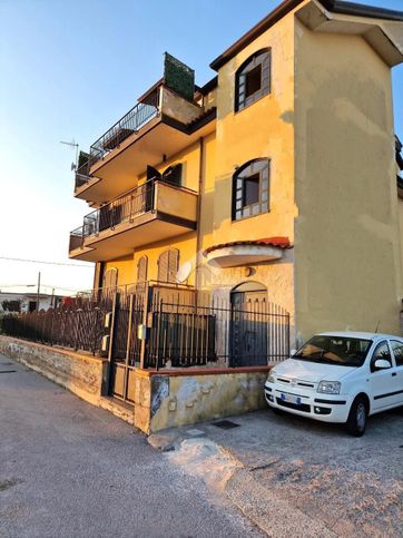 Appartamento in residenziale in Via Lo Porto 1